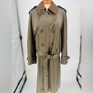 VTG Classic Khaki Trench Coat